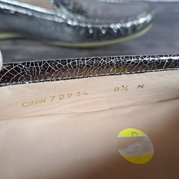 Stuart Weitzman Mach 1 Moc Toe Loafer Women's Sz 8.5 N Narrow Pewter (Worn Once) - Picture 8 of 9